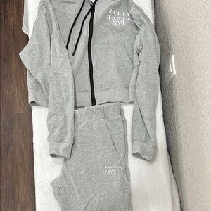 Salty Honey XVI Gray Women's Tracksuit